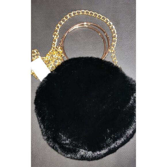 unknown Handbags - Round Faux Fur Purse